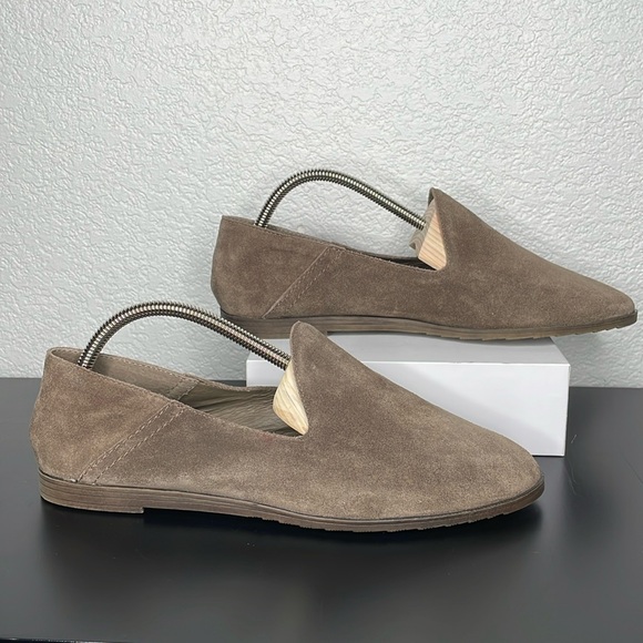 Franco Sarto Shoes - Franco Sarto Freeze Brown Suede Flat Size 7.5 W